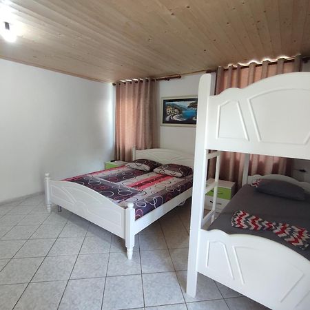 Aeria Rooms Himarë Exterior foto